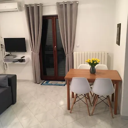 Nela Apartment Rabac